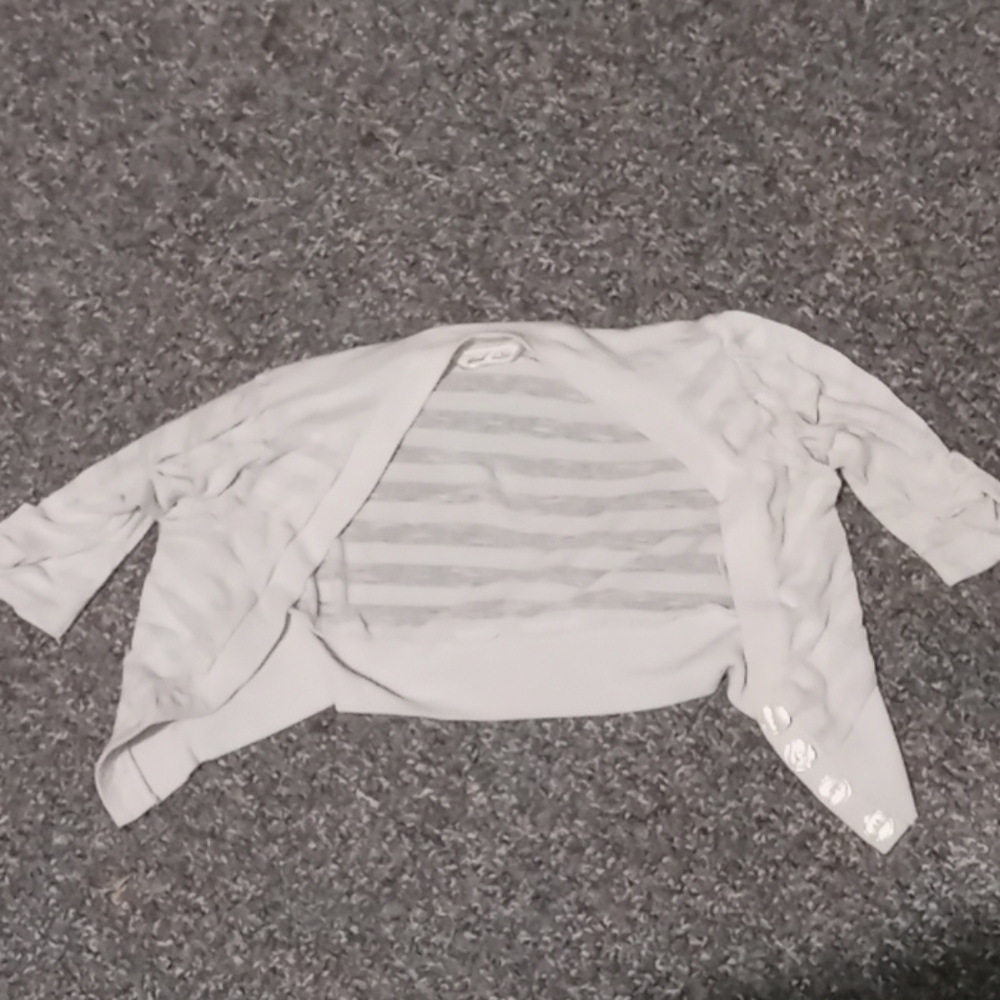 Short sleeve cardigan